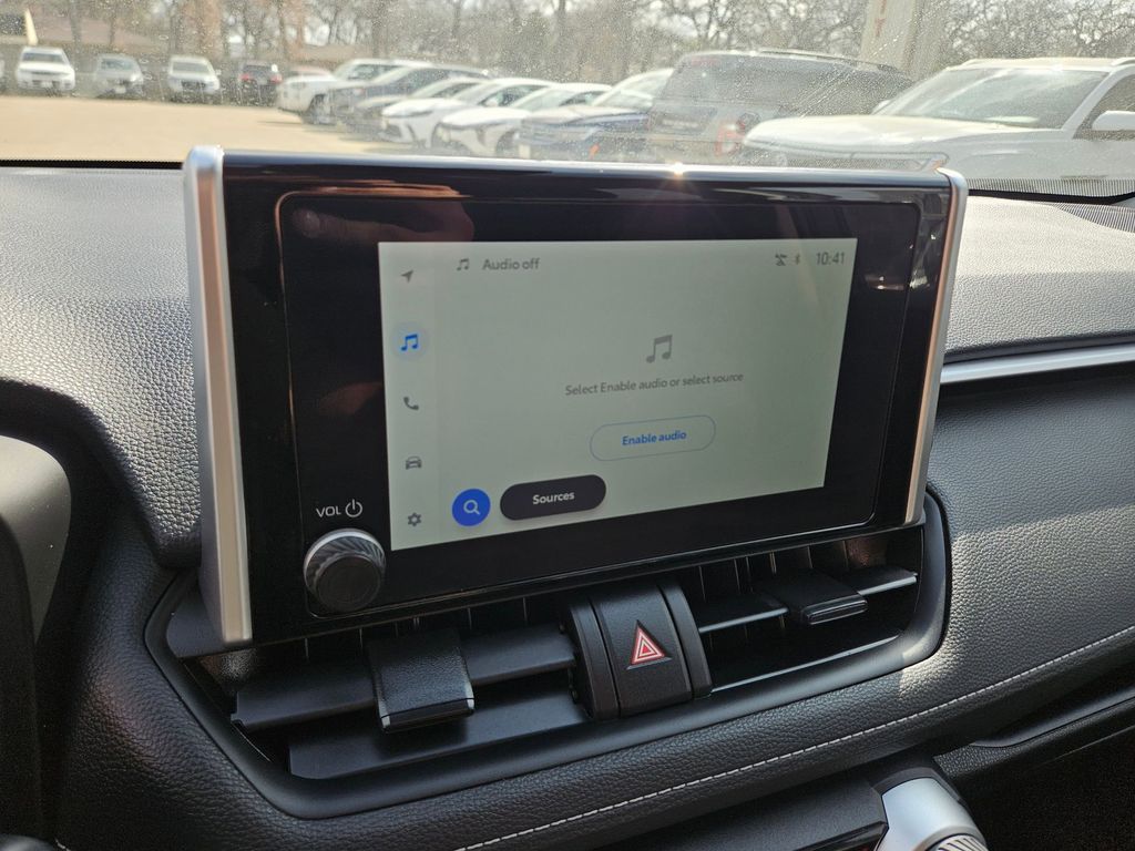 Thumbnail: 2025 Toyota RAV4 - 21