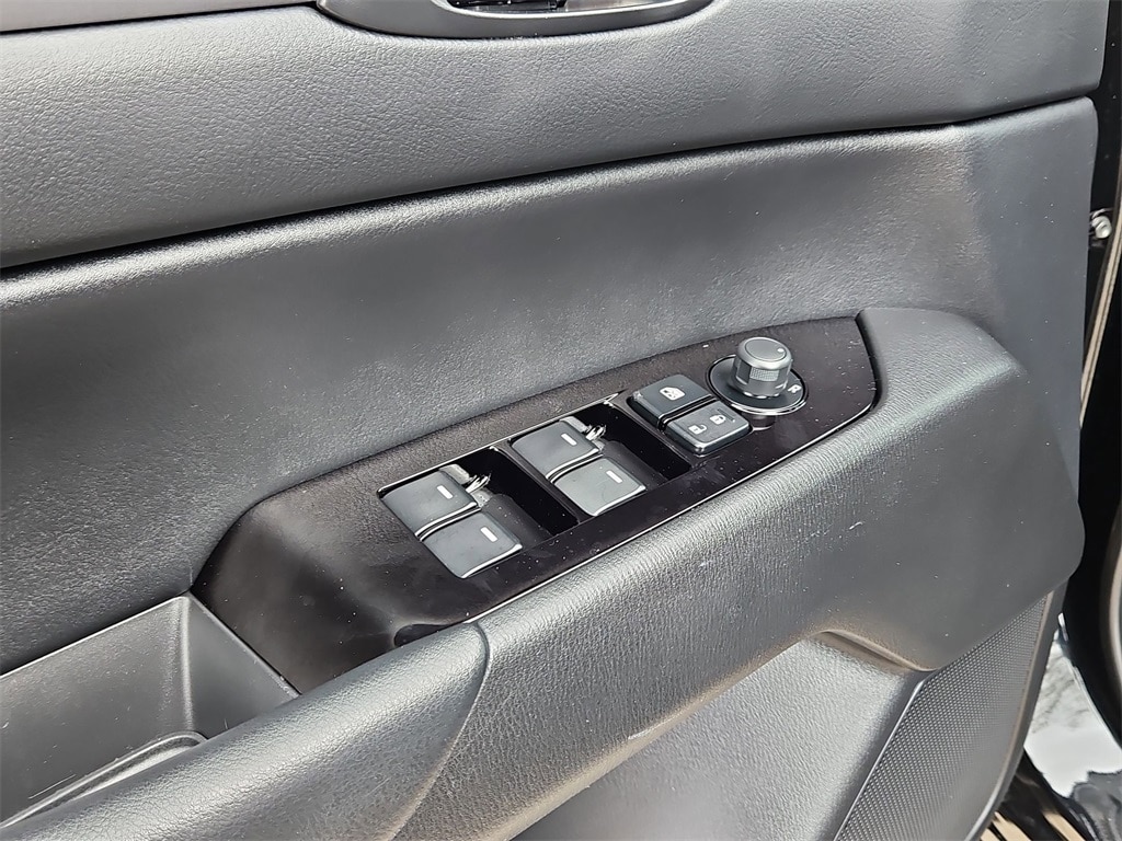 Thumbnail: 2025 Mazda CX-5 - 13