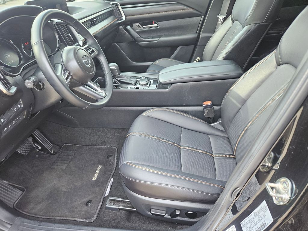 Thumbnail: 2025 Mazda CX-50 - 11