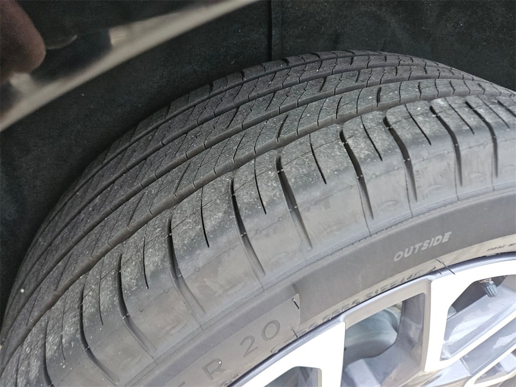 Thumbnail: 2025 Chevrolet Blazer - 29