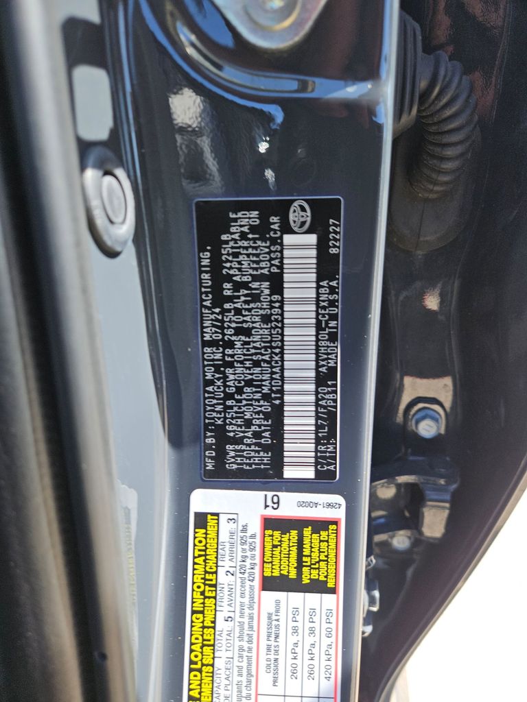 Thumbnail: 2025 Toyota Camry - 29