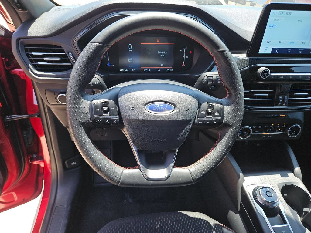 Thumbnail: 2025 Ford Escape - 18