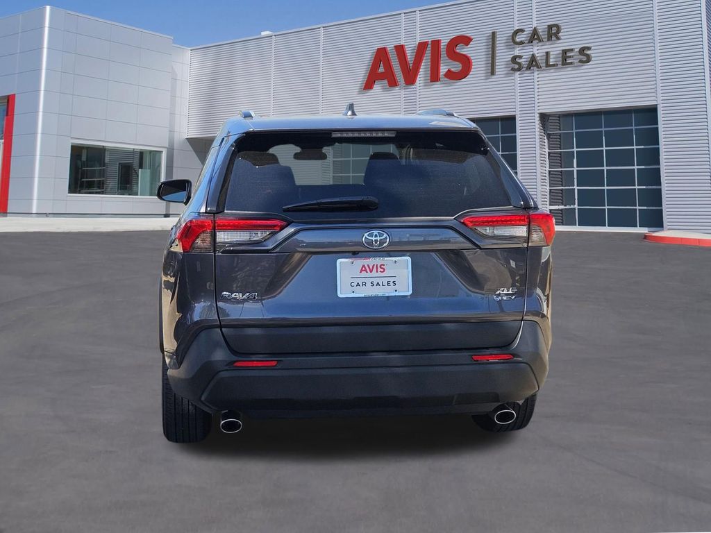 Thumbnail: 2025 Toyota RAV4 - 5