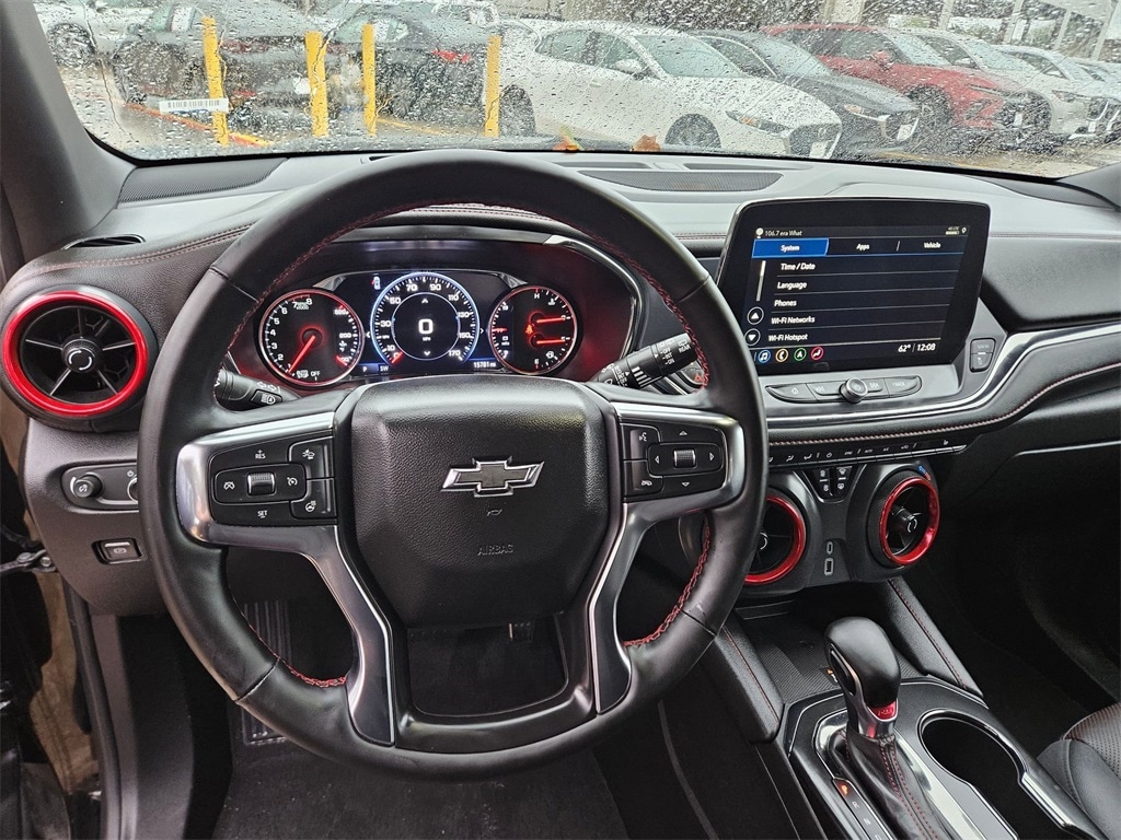 Thumbnail: 2025 Chevrolet Blazer - 16