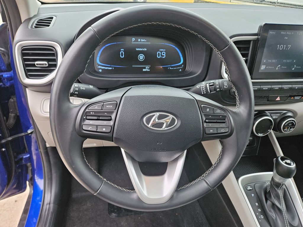 Thumbnail: 2025 Hyundai Venue - 18