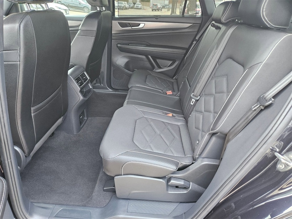 Thumbnail: 2025 Volkswagen Atlas - 26