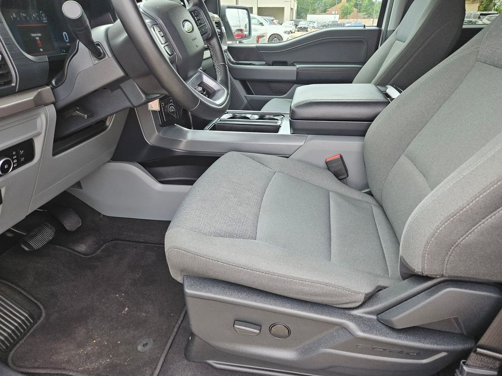 Thumbnail: 2025 Ford F-150 - 11