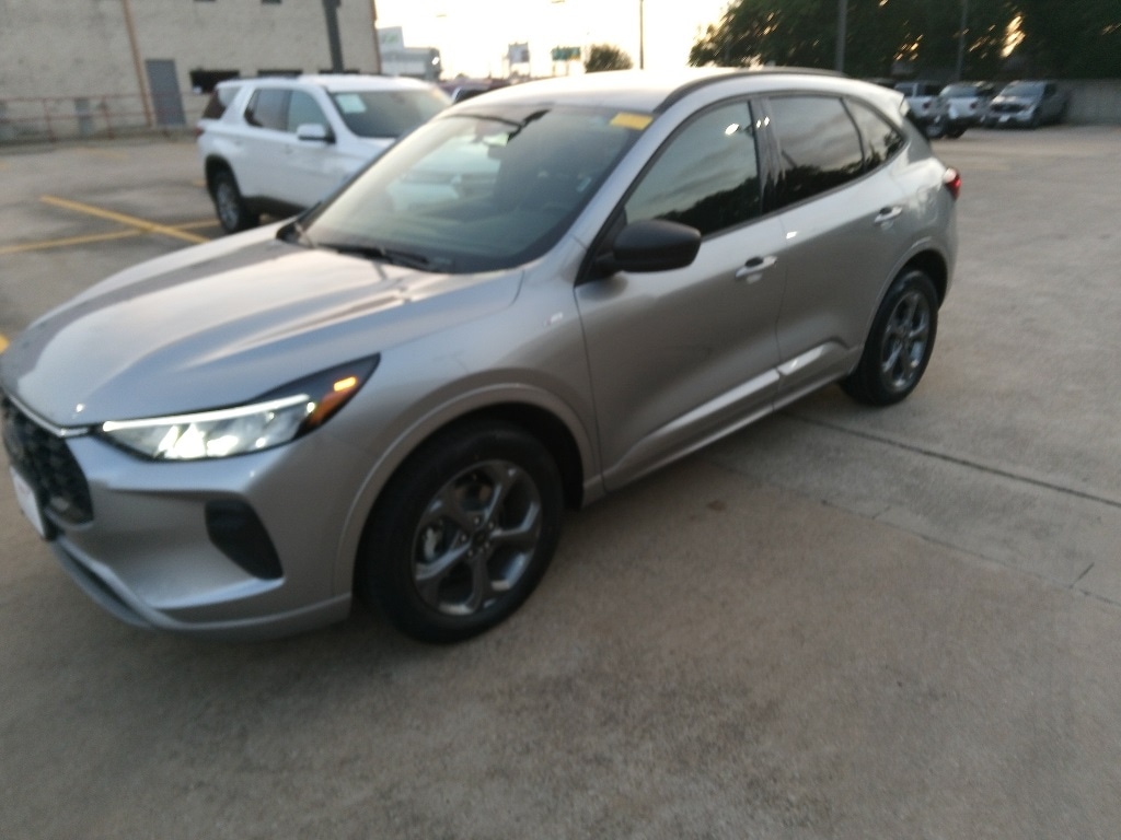Thumbnail: 2024 Ford Escape - 1