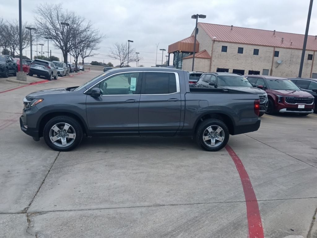 Thumbnail: 2025 Honda Ridgeline - 4