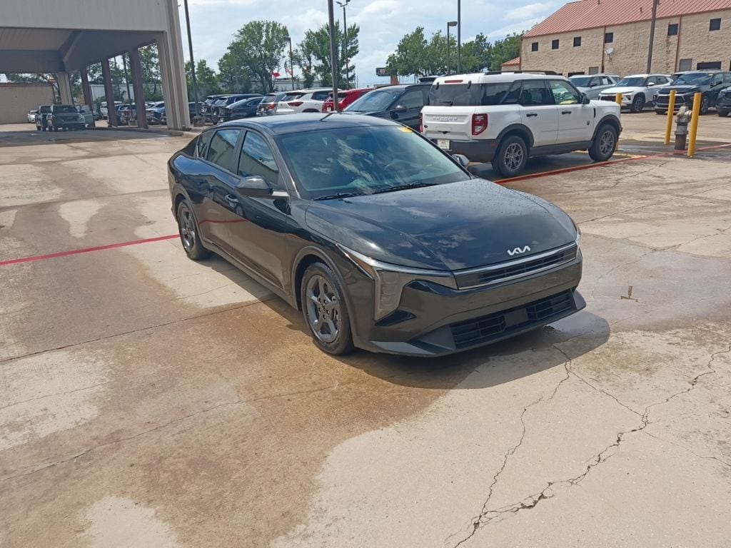Thumbnail: 2025 Kia K4 - 6