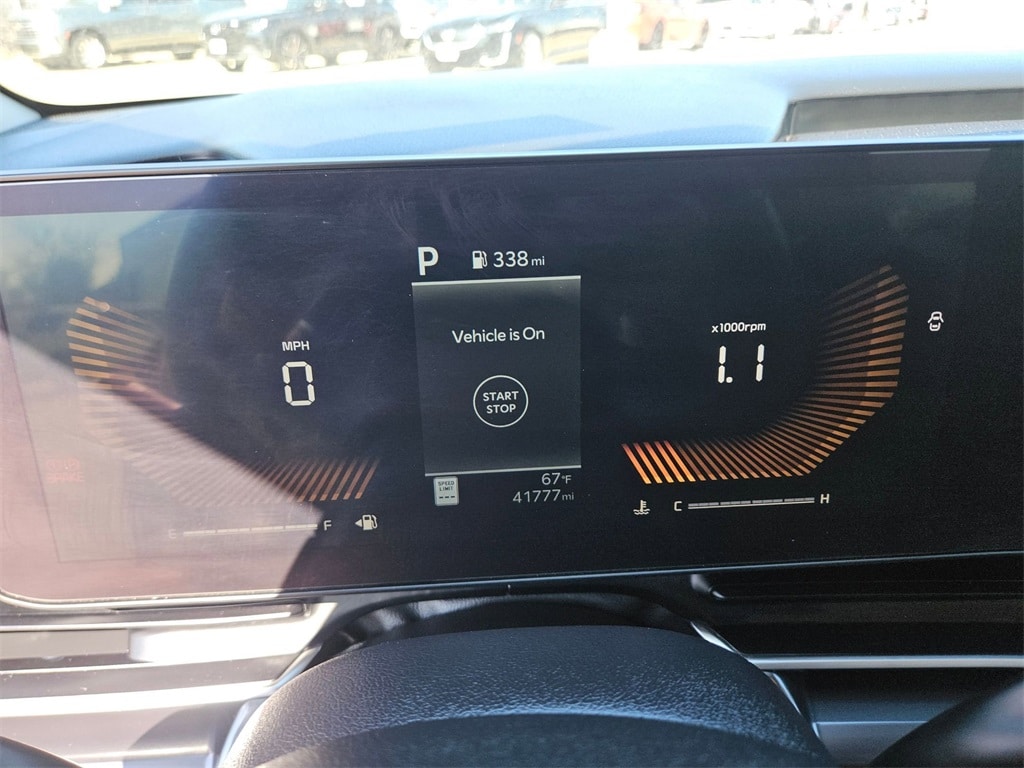 Thumbnail: 2025 Kia Carnival - 19