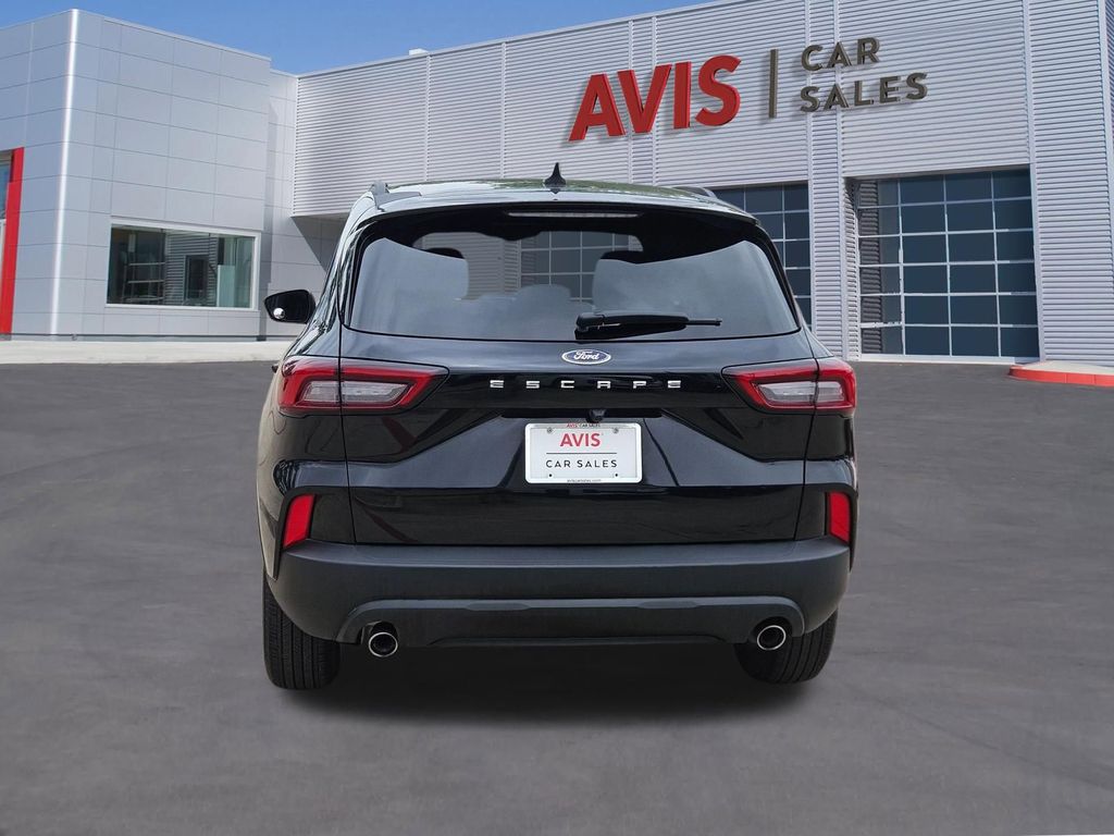 Thumbnail: 2025 Ford Escape - 5
