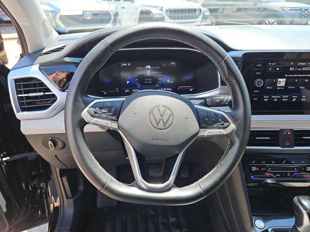 Thumbnail: 2025 Volkswagen Taos - 18