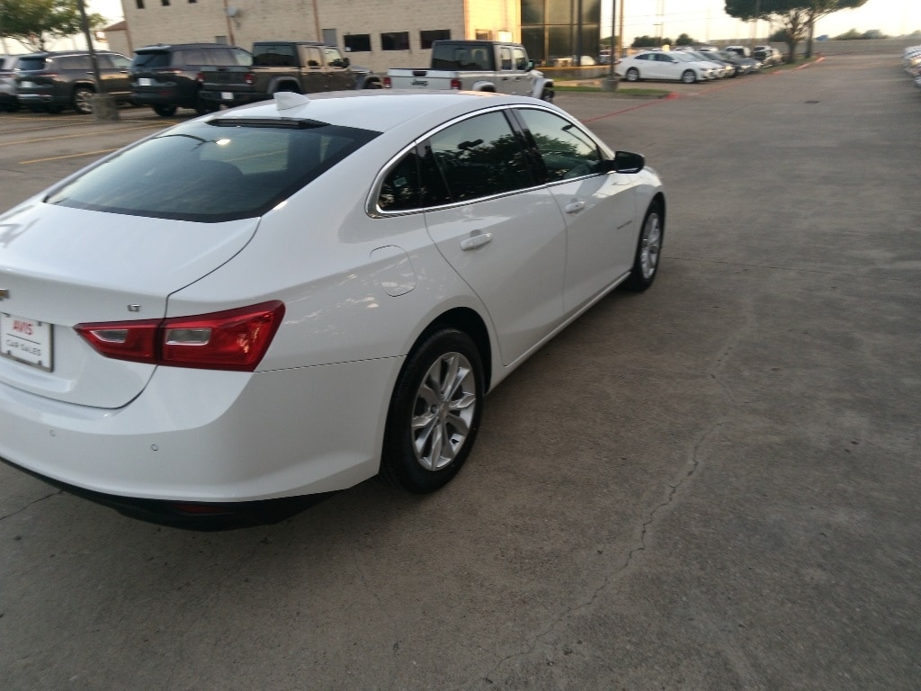 Thumbnail: 2024 Chevrolet Malibu - 6