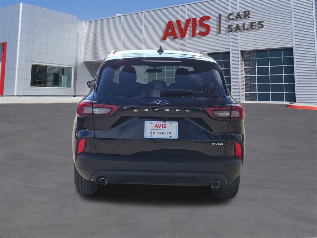 Thumbnail: 2025 Ford Escape - 5