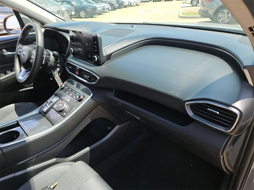 Thumbnail: 2023 Hyundai Santa Fe - 32