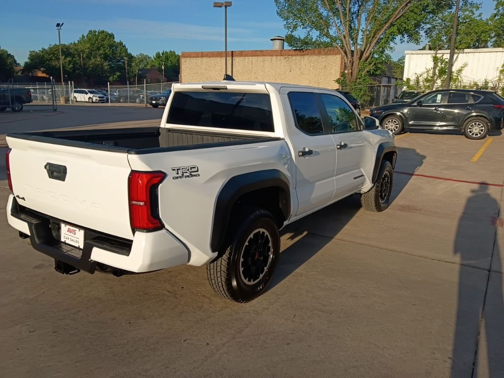 Thumbnail: 2024 Toyota Tacoma - 9