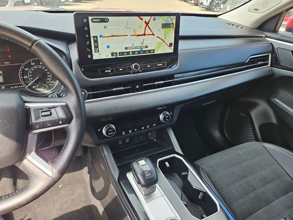 Thumbnail: 2025 Mitsubishi Outlander - 19