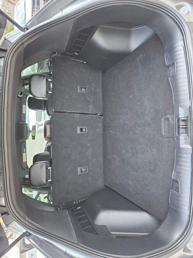 Thumbnail: 2025 Ford Escape - 24