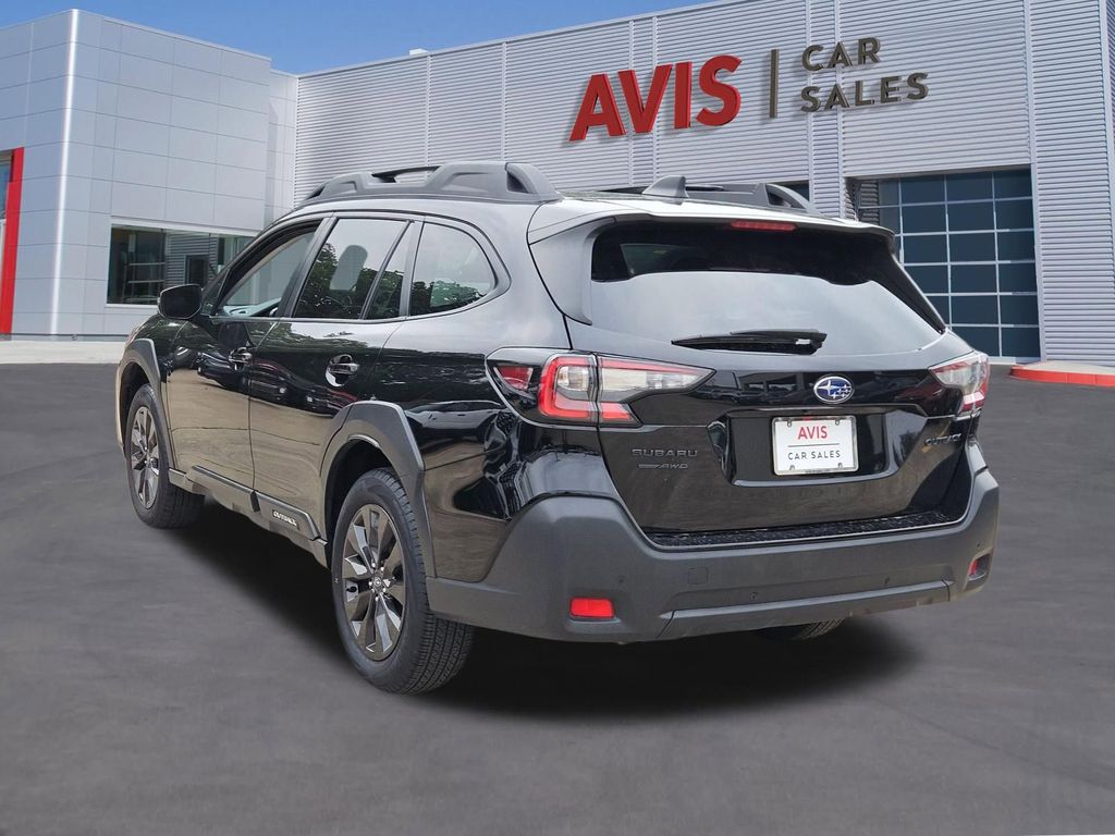 Thumbnail: 2025 Subaru Outback - 3