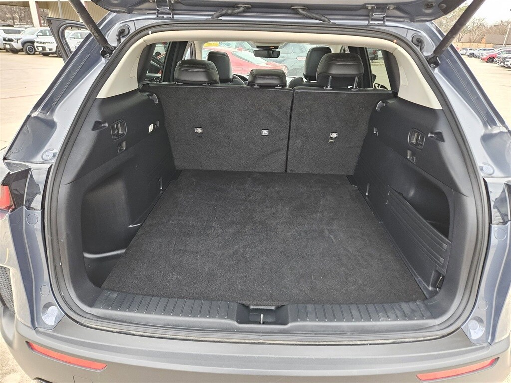 Thumbnail: 2025 Mazda CX-50 - 25