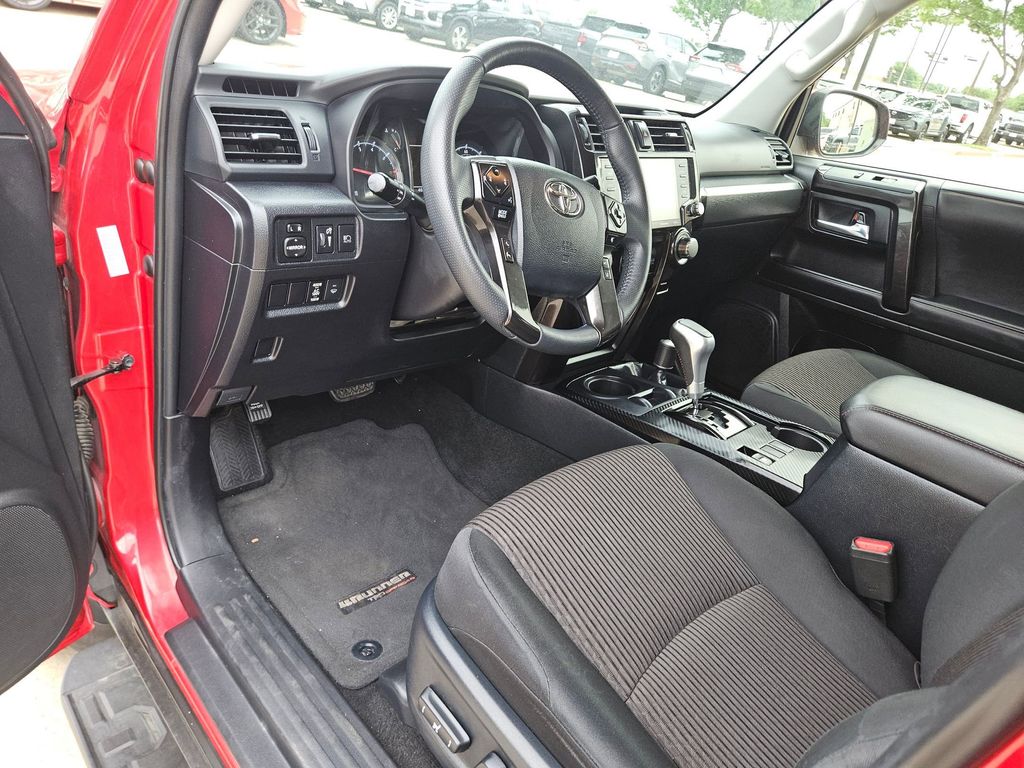 Thumbnail: 2024 Toyota 4Runner - 13