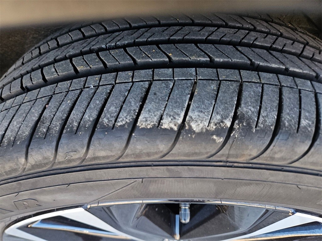 Thumbnail: 2025 Mazda CX-50 - 25