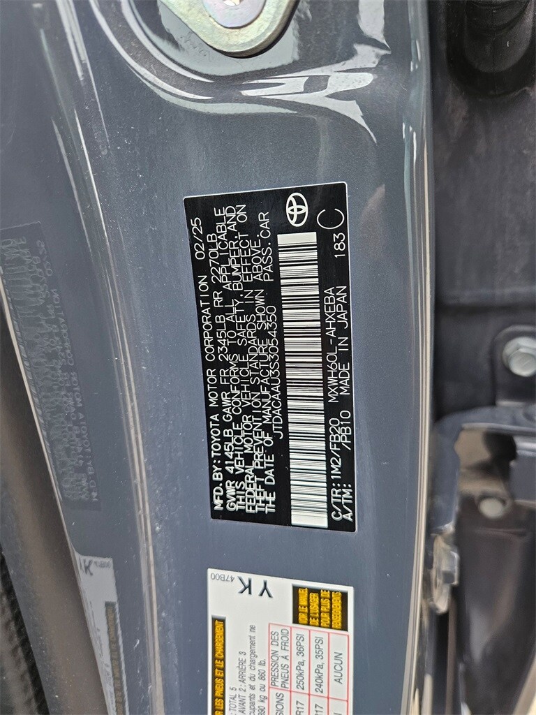 Thumbnail: 2025 Toyota Prius - 30