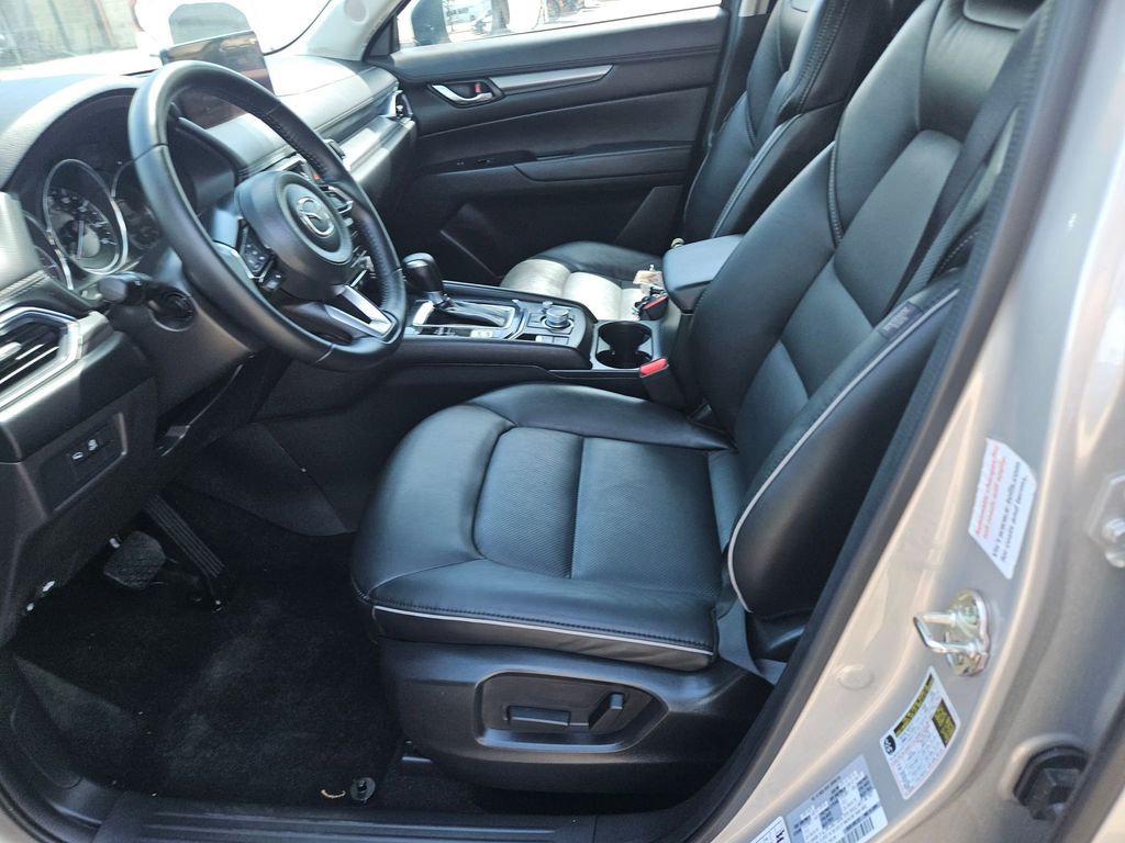 Thumbnail: 2025 Mazda CX-5 - 11