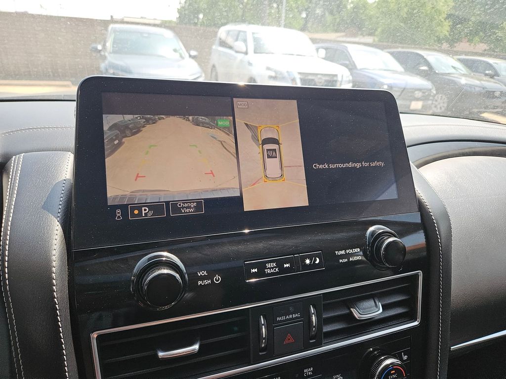 Thumbnail: 2024 INFINITI QX80 - 22