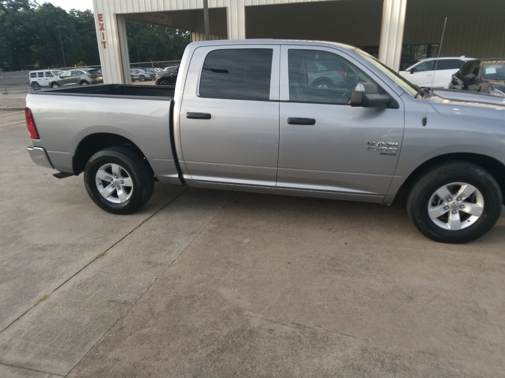 Thumbnail: 2023 RAM 1500 Classic - 7