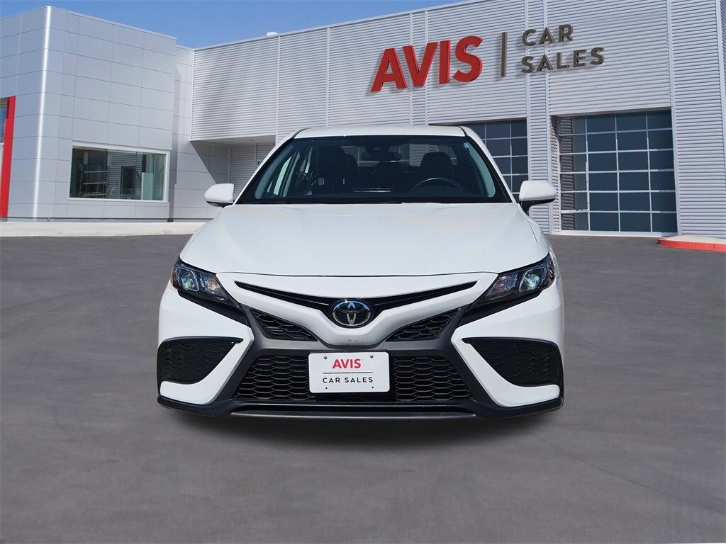 2024 Toyota Camry SE photo 2