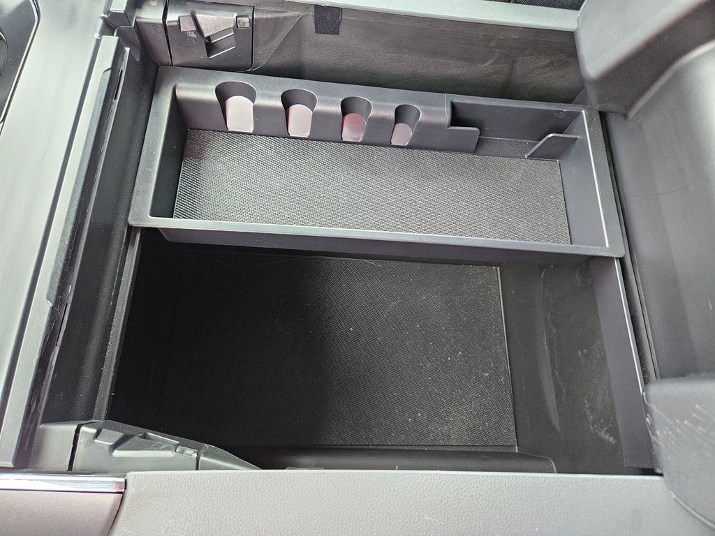 Thumbnail: 2025 Ford F-150 - 29