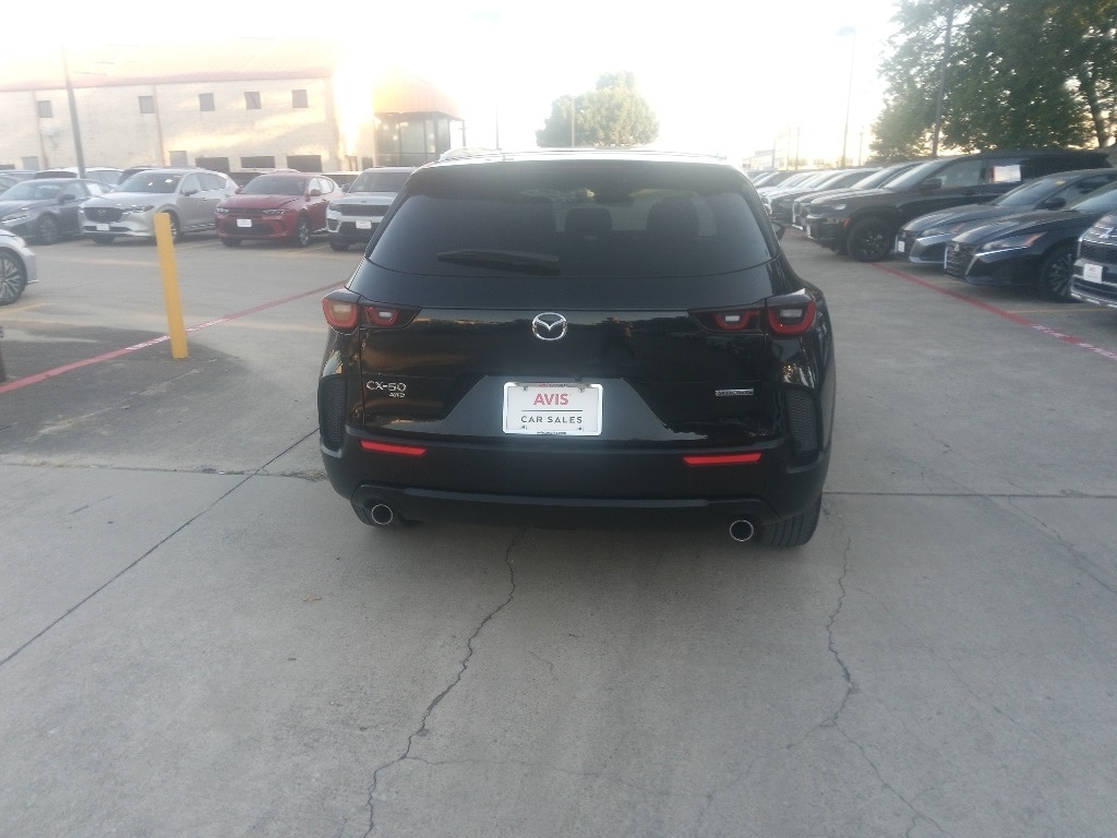 Thumbnail: 2025 Mazda CX-50 - 10