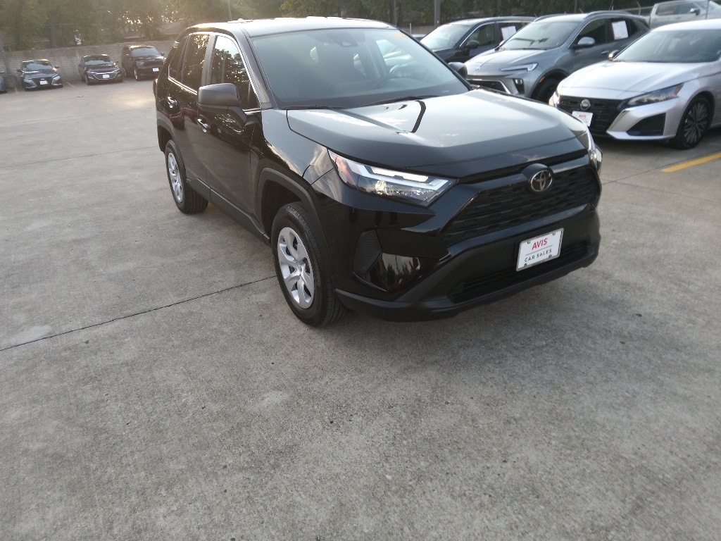 Thumbnail: 2025 Toyota RAV4 - 3