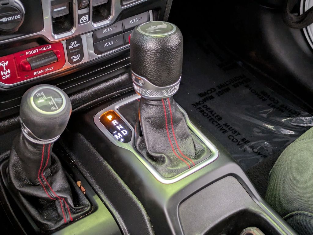 Thumbnail: 2023 Jeep Wrangler - 18