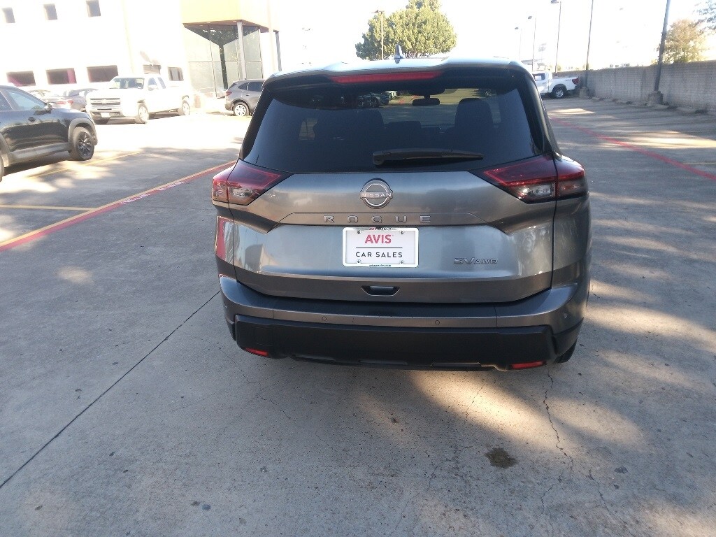 Thumbnail: 2024 Nissan Rogue - 10