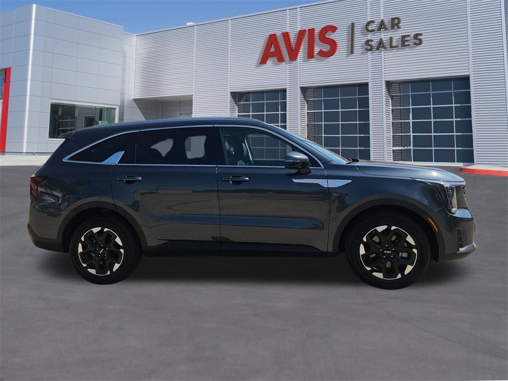 Thumbnail: 2024 Kia Sorento - 5