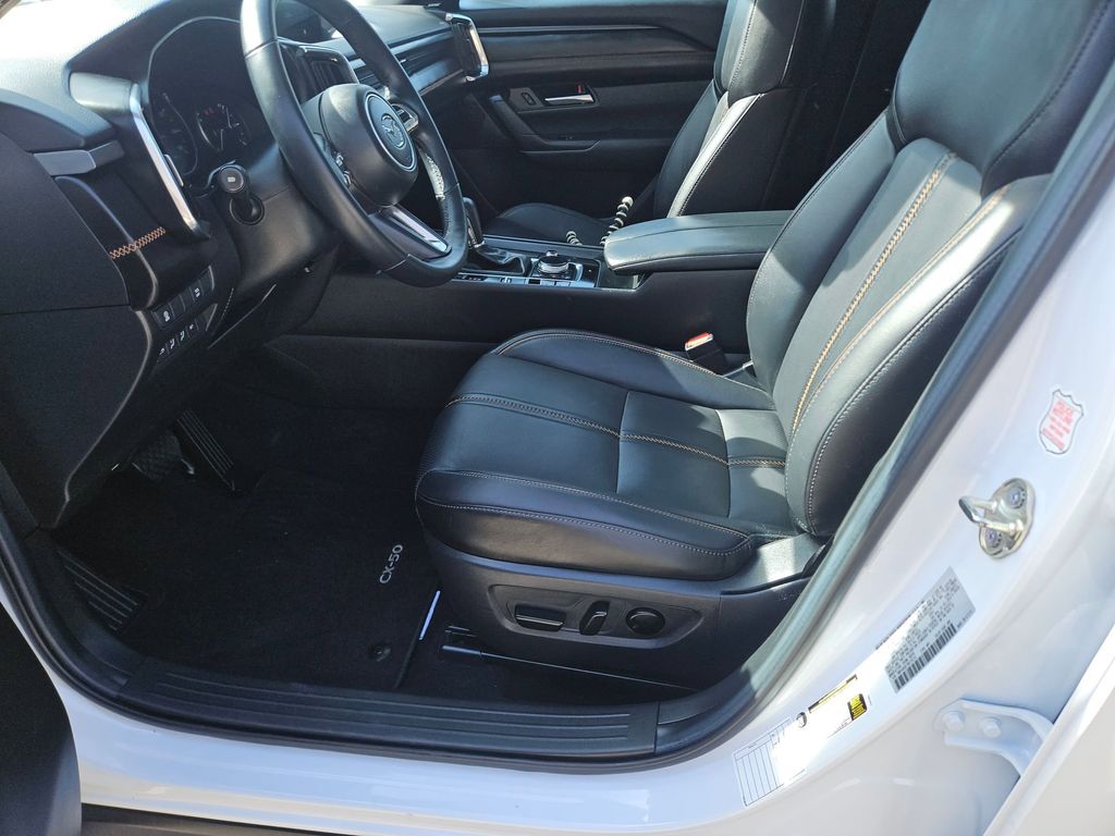 Thumbnail: 2025 Mazda CX-50 - 11