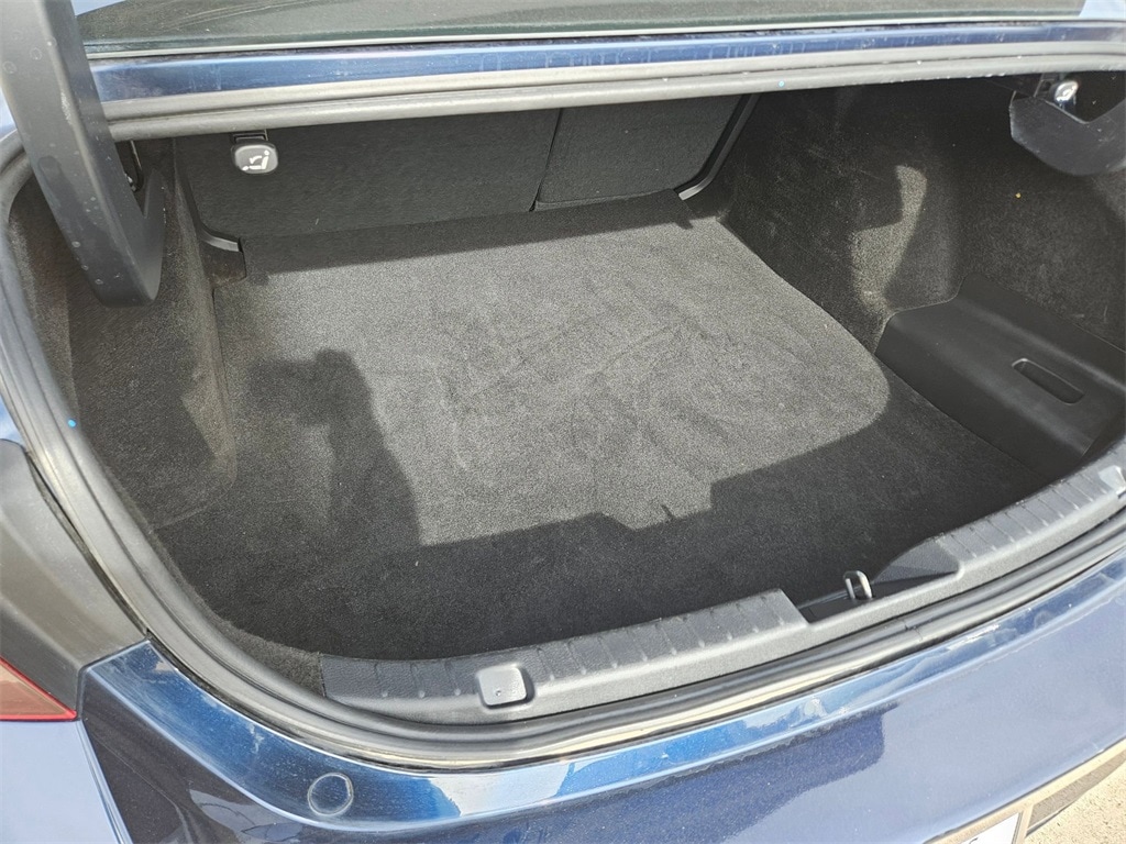 Thumbnail: 2025 Mazda Mazda3 - 25