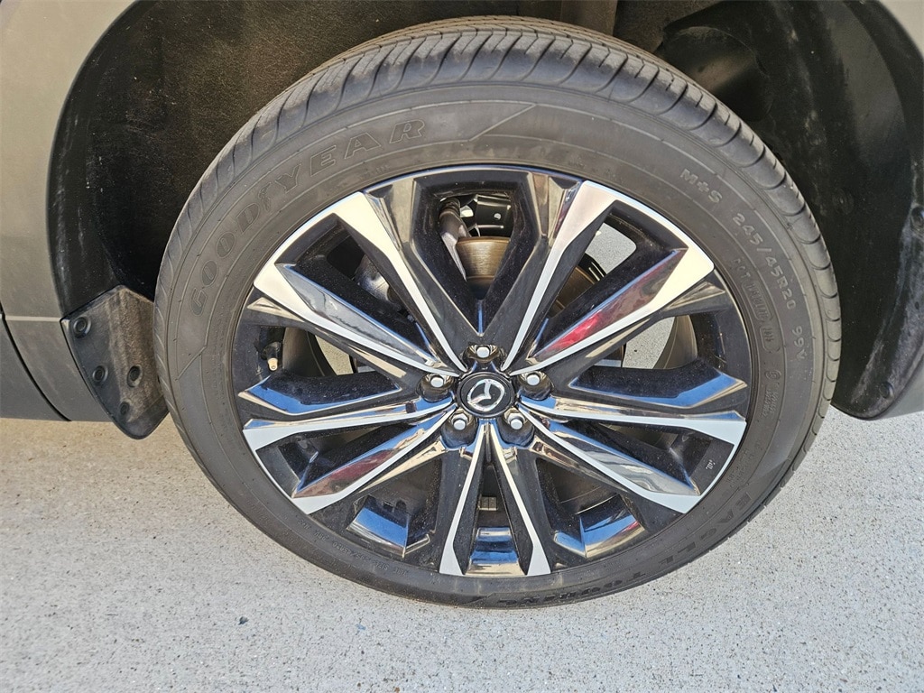 Thumbnail: 2025 Mazda CX-50 - 26