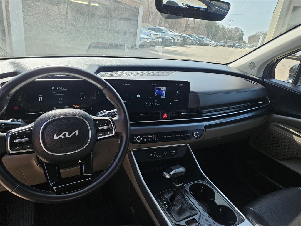 Thumbnail: 2025 Kia Carnival - 16