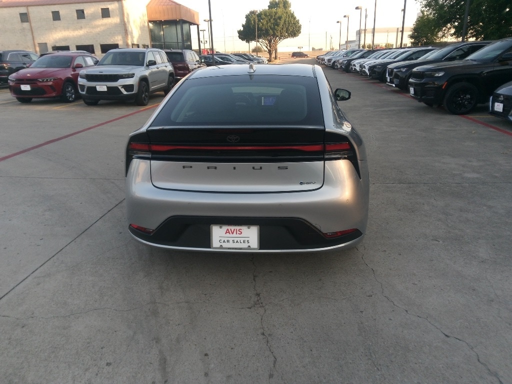 Thumbnail: 2025 Toyota Prius - 10