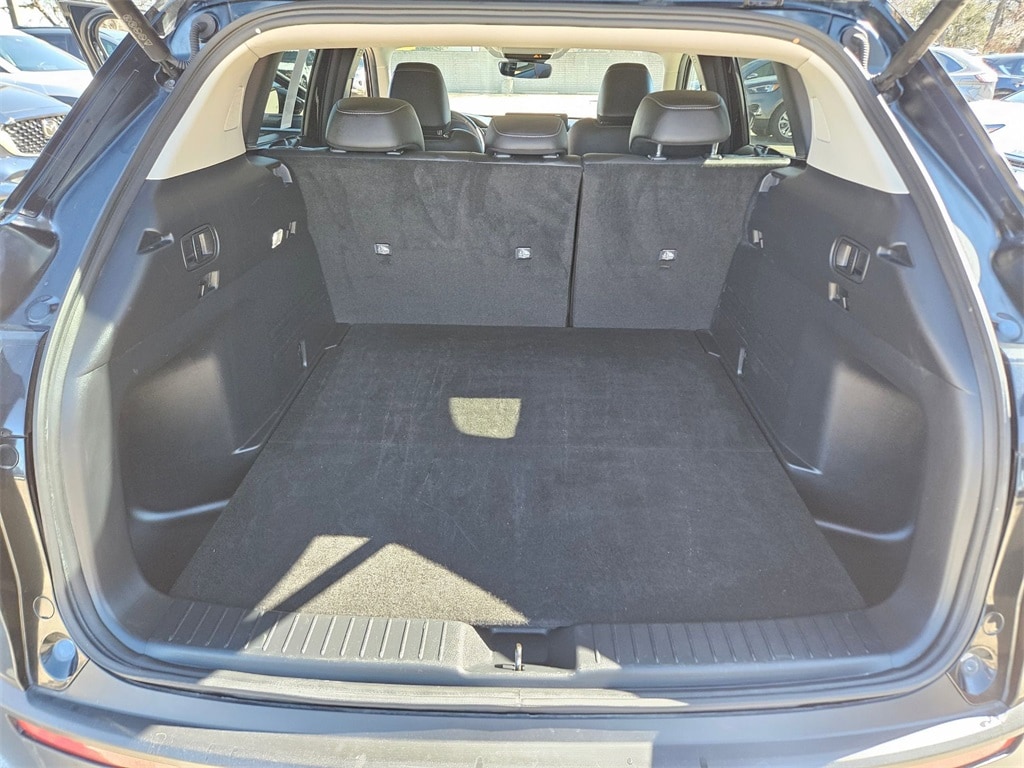 Thumbnail: 2025 Mazda CX-50 - 24