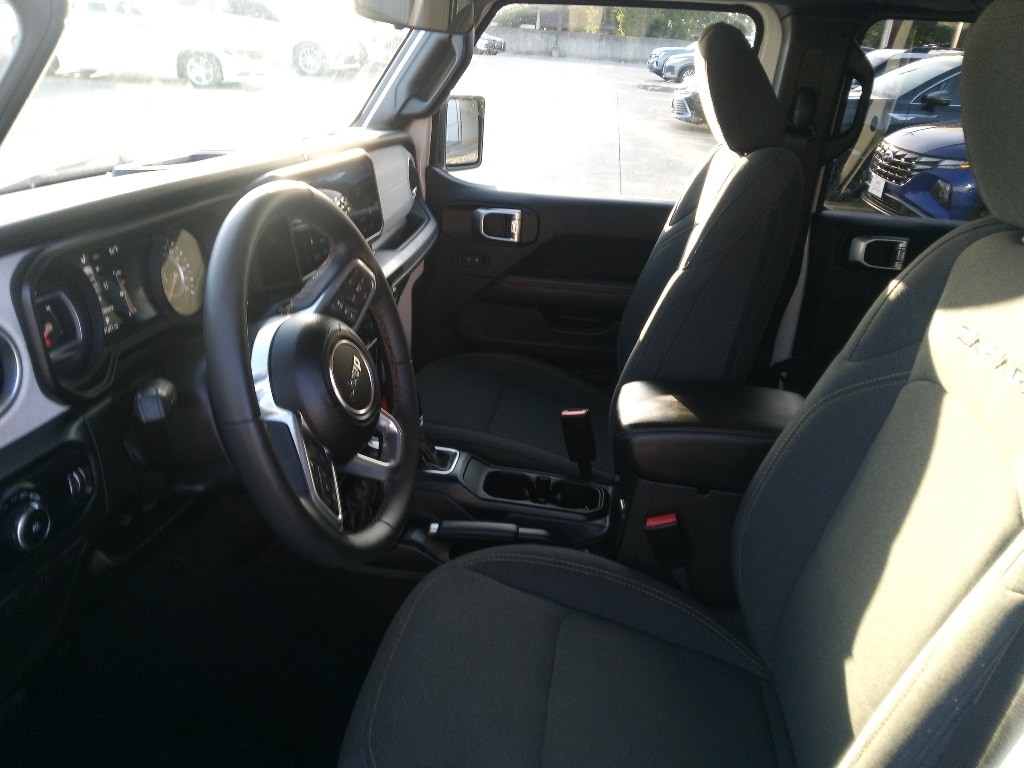 Thumbnail: 2024 Jeep Wrangler - 10