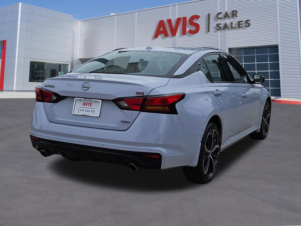 Thumbnail: 2025 Nissan Altima - 6