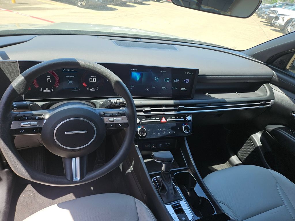 Thumbnail: 2025 Hyundai Santa Cruz - 16