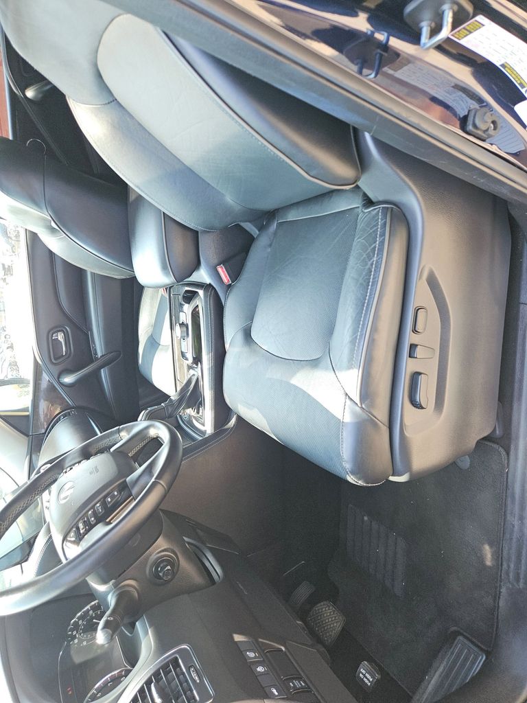 Thumbnail: 2024 INFINITI QX80 - 11