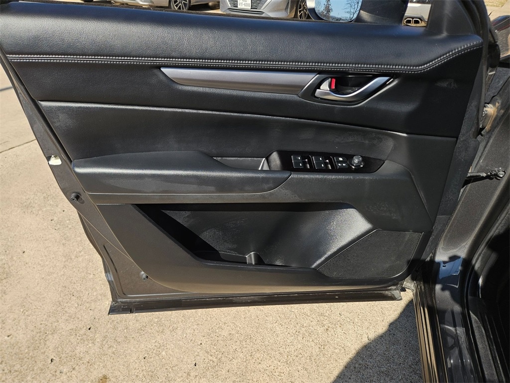 Thumbnail: 2025 Mazda CX-5 - 14