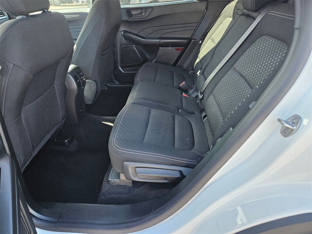 Thumbnail: 2025 Ford Escape - 26